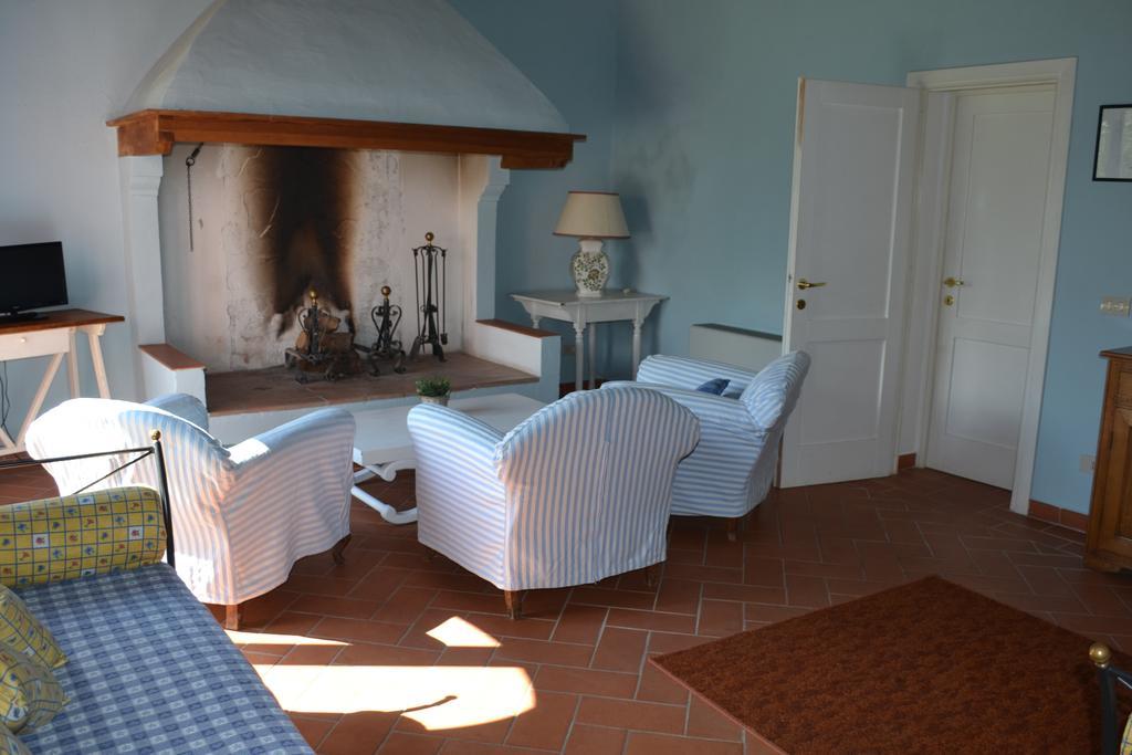 Agriturismo Le Due Querce Lazzeretto Exteriör bild