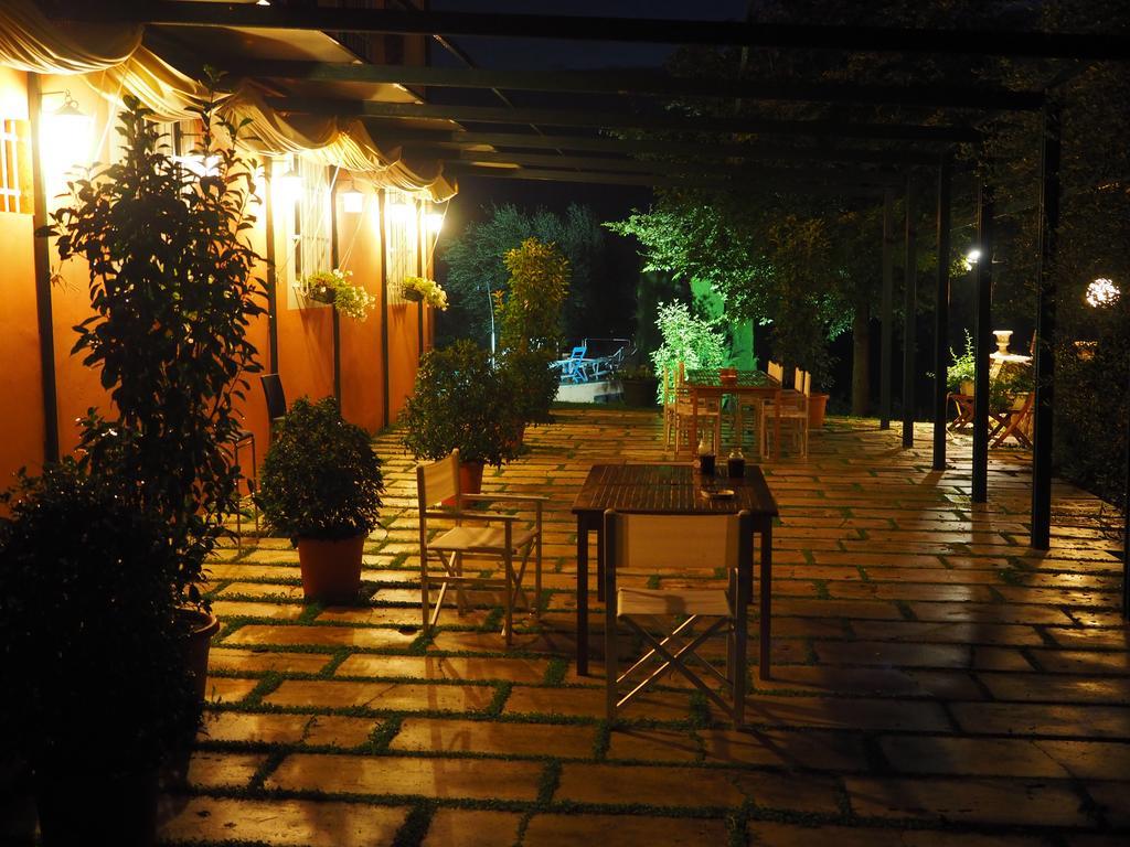 Agriturismo Le Due Querce Lazzeretto Exteriör bild