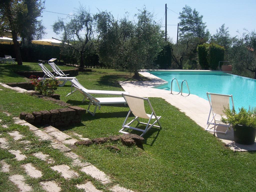 Agriturismo Le Due Querce Lazzeretto Exteriör bild