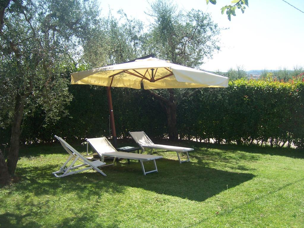 Agriturismo Le Due Querce Lazzeretto Exteriör bild