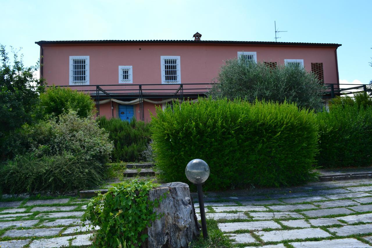 Agriturismo Le Due Querce Lazzeretto Exteriör bild